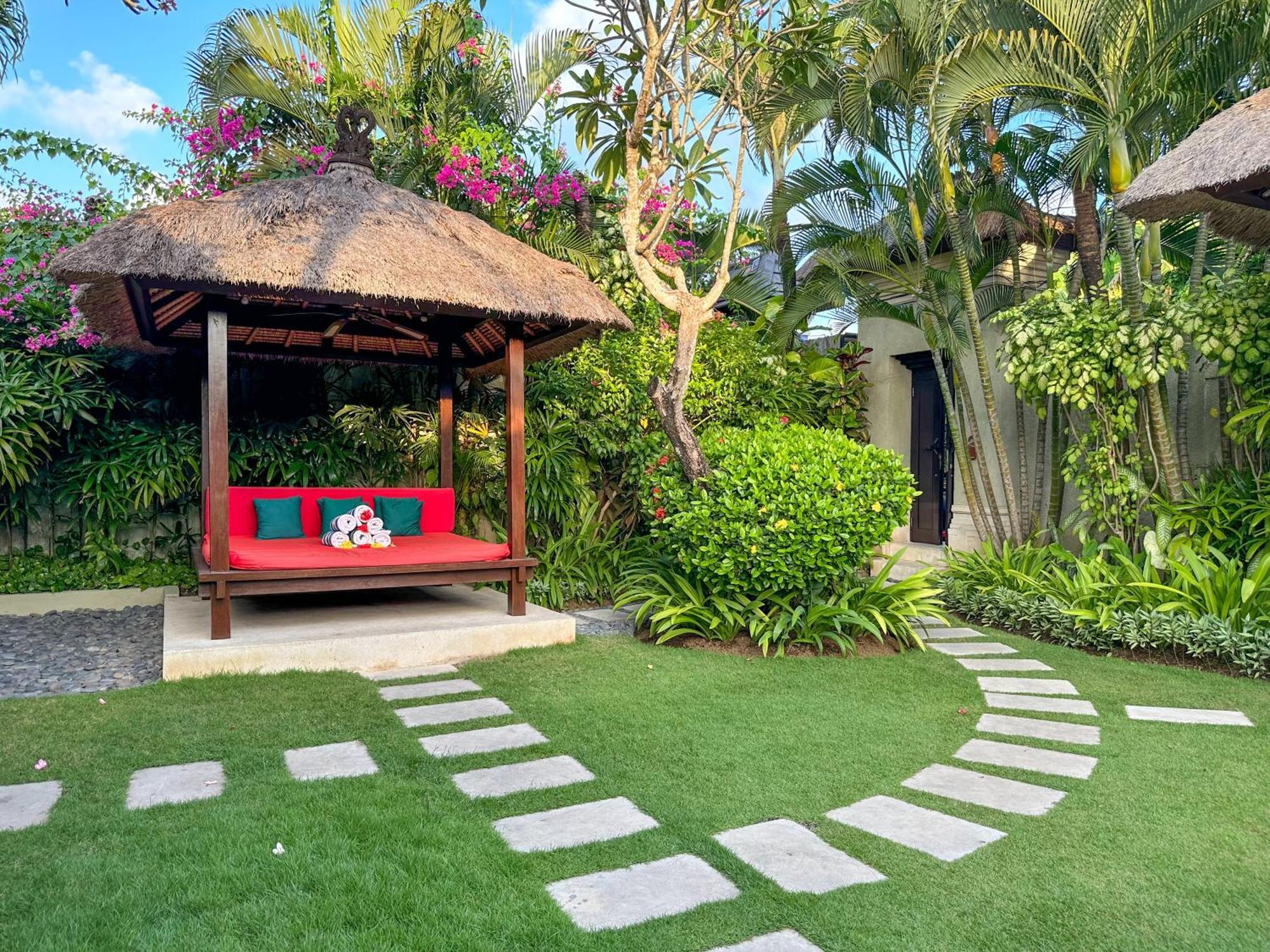 Villa Bugis Seminyak Esterno foto