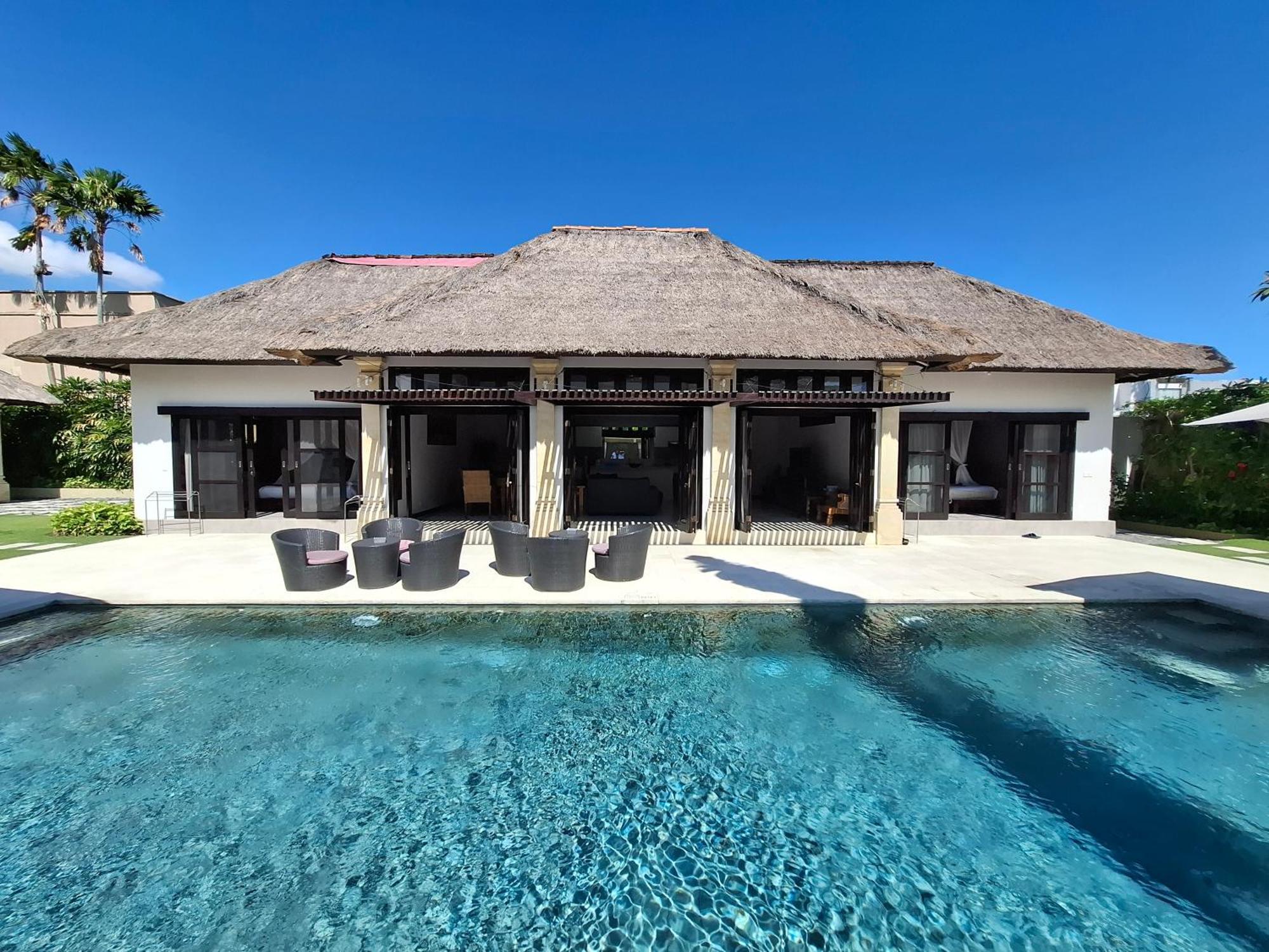 Villa Bugis Seminyak Esterno foto